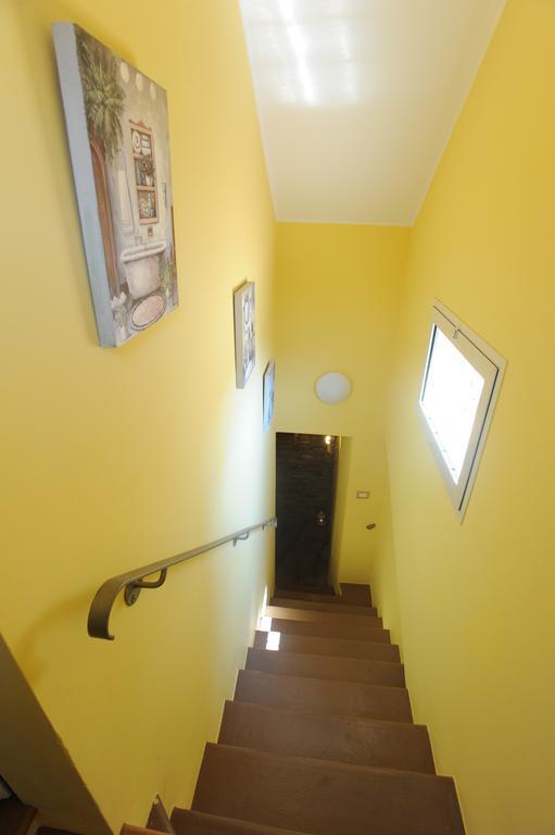 بيزارو B&B Aurora Domus D'A-Mare المظهر الخارجي الصورة