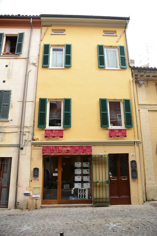 بيزارو B&B Aurora Domus D'A-Mare المظهر الخارجي الصورة